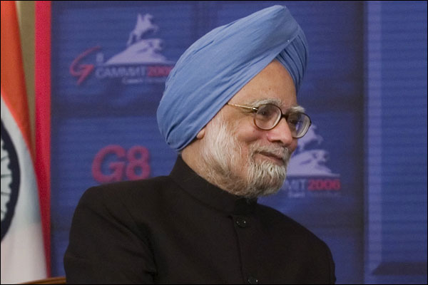 समूह आठ में मनमोहन सिंह