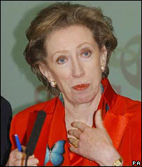 İngiltere Dışişleri Bakanı Margaret Beckett