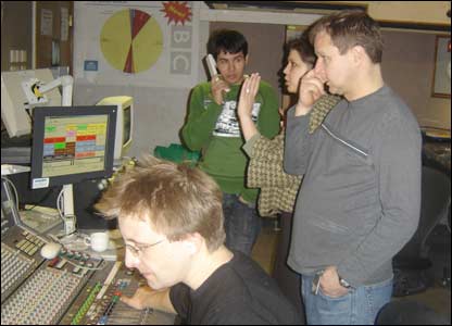 پول، ډين، نجيبه ليمه او ميرويس مياخيل