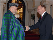 کرزى په بخارست کې