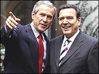 شرودر و بوش - تصوير آرشيوی