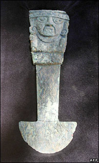Artefato encontrado no Peru