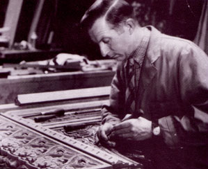Les Timms carves the Royal Coat of Arms into the Speaker's chair