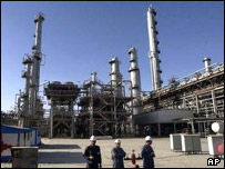 تاسیسات نفتی