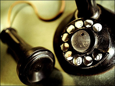 Teléfono antiguo