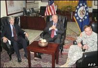 از راست به چپ: پتریوس، چنی و کروکر 