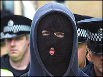 Kapitalizm karşıtı bir gösterici