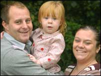 卢克•皮塔尔和未婚妻爱玛•考克斯