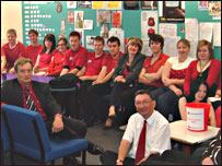 英国威廉•布拉德福德社区学校的师生