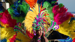 Useful facts about the Portuguese language. Carnival headdress © Yannik LABBE, fotolia.com