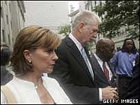 برنارد ابرز و همسرش