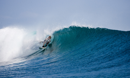 Pete Craig again... just back from Indonesia. Perfect barrell action. Pete June 06