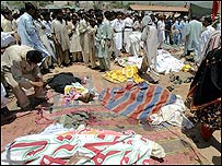 بمب گذاری در مزار بری امام در نورپور شاهان اسلام آباد