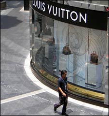 Một cửa hàng Louis Vuiton ở Bangkok