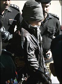 اعتزاز شاہ پولیس کے قبضے میں