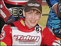 Matt Bates (Hywel Lloyd)