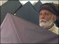 کالی پتنگیں اڑا کر محرم کے احترام کا اظہار کیا گیا