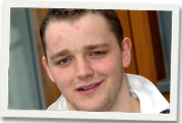 Aled Thomas. Llun gan S4C