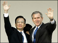 O premiê chinês, Wen Jiaobao, e o presidente George W. Bush