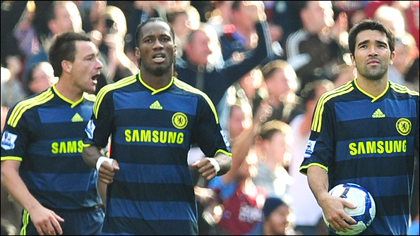John Terry, Didier Drogba and Deco after Villa's second goal