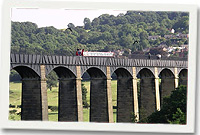 Dyfrbont Pontcysyllte, gan Temple Pentland