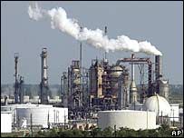 Nhà máy lọc dầu