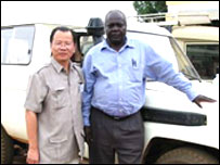 Tiến sỹ Đinh Xuân Quân cùng Bộ trưởng Tài chính Nam Sudan Arthur Chol