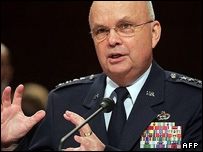 مایکل هایدن رئیس سازمان سیا