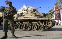 Pamje nga protestat që çuan në përmbysjen e presidentit