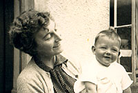 Liz Hinds - Family History Lies