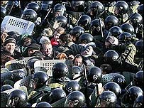 Сутички демонстрантів із поліцією в суботу