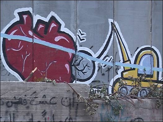 Grafiti sobre el muro israelí en Belén