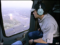 فرماندار تگزاس ريک پری