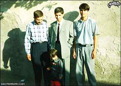 هادی احسانی