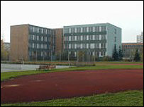 Gymnázium Arabská (www.gyarab.cz)