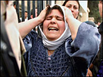 زن سوگوار عراقی در اربيل