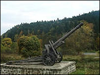 Dukelský průsmyk - památník