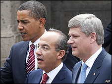 De izq. a der.: Barack Obama, Felipe Calderón y Stephen Harper.