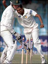 دانش کنیریا