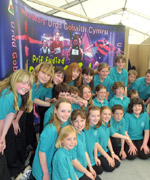 Aelwyd Gwrtheyrn, Cylch Eryri - cyntaf - Parti Cerdd Dant (Deusain)