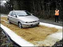 Ô tô được tiệt trùng tại Versailleux