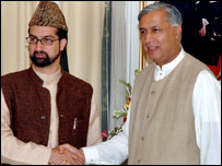 उमर फ़ारुक़ और शौकत अज़ीज़