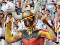 看欧洲杯的德国球迷