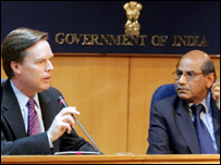 شیام سرن آج کل امریکہ کے دورے پر ہیں