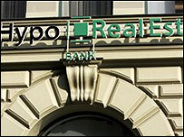 یک شعبه بانک هیپو در شهر مونیخ آلمان