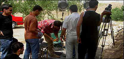 نقش آفرين جوان