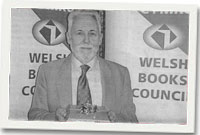 Elfyn Pritchard yn ennill Tlws Mary Vaughan Jones