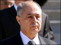 احمد نجدت سزر