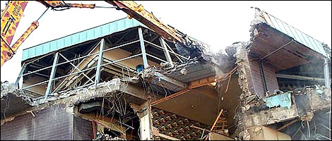Demolition of Sheffield Council's 'Eggboxes', 2001