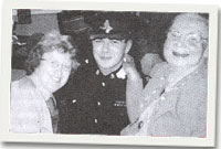 Rhai o drigolion Bryn yr Eglwys